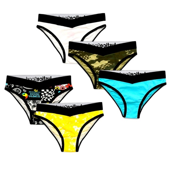 5pairs Justice Girls Bikini all‎ day comfort underwear value pack. Size 6 new - Picture 1 of 10